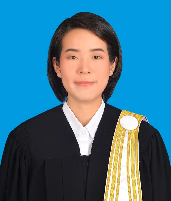 Naphat L.